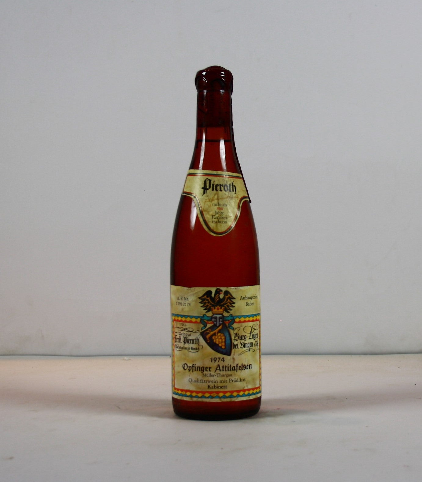 1974 Ferdinand Pieroth, Müller-Thurgau, Opfinger Attilafelsen, Kabinett